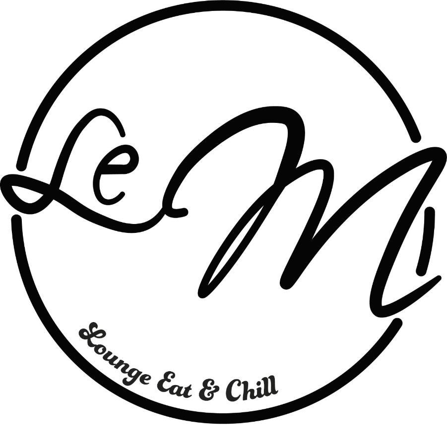 Logis Hotel Le Manoir & Lounge Apt Luaran gambar